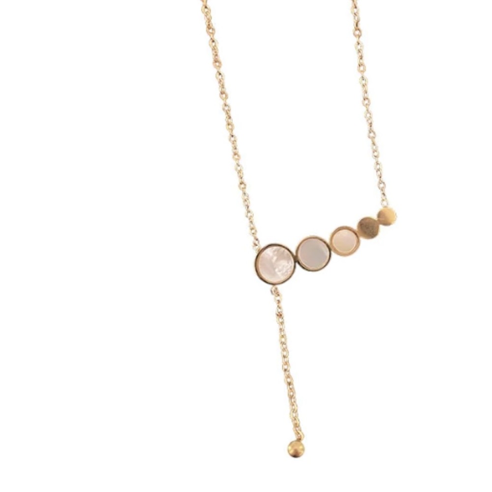 Own and Bold Circler drop necklace